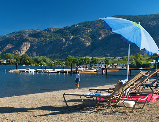 Walnut Beach Resort - 2 Bdrm - Lake View (Shiraz) - Osoyoos