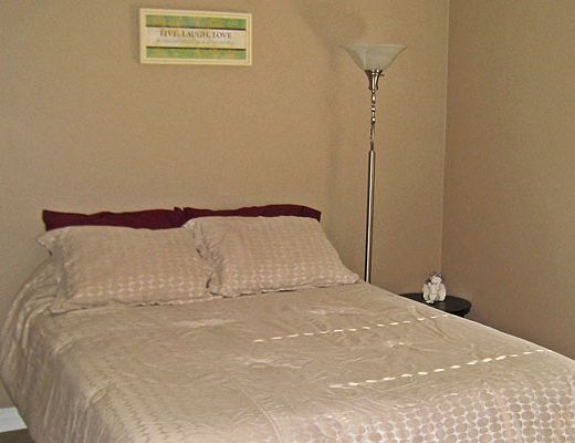 Executive Home on SLE Golf Course w/ Pool - 2 Bdrm + Den - Shuswap