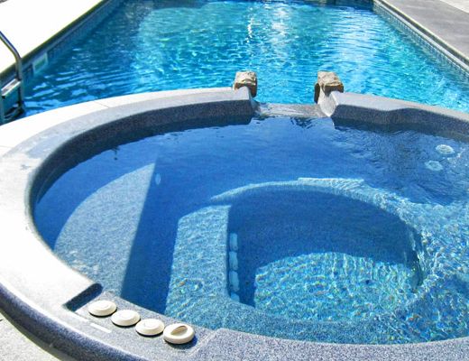 Executive Home on SLE Golf Course w/ Pool - 2 Bdrm + Den - Shuswap