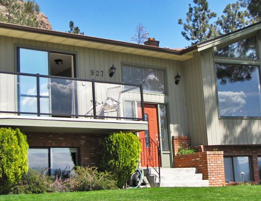 Mountain & City Views - 3 Bdrm HT - Kelowna