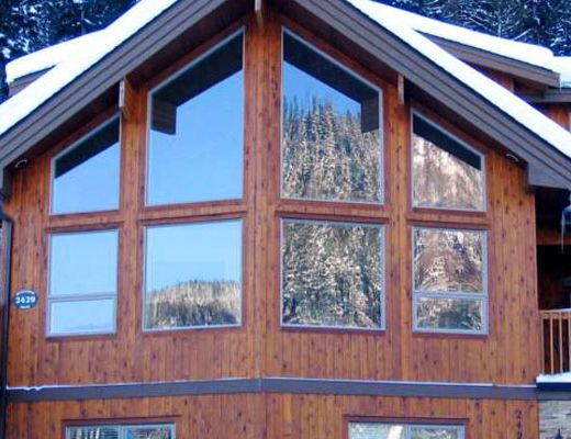 Hemingway House - 4 Bdrm HT - Sun Peaks