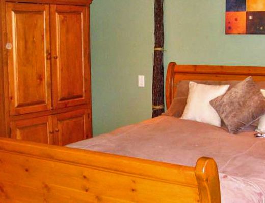 Hemingway House - 4 Bdrm HT - Sun Peaks