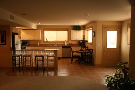 Quarry Hills - 4 Bdrm - Kelowna