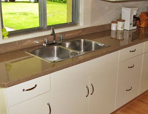 Dorothy Road Cabin - 3 Bdrm - Naramata