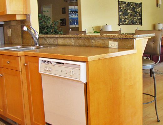 McKinley Beach House -  3 Bdrm - Kelowna