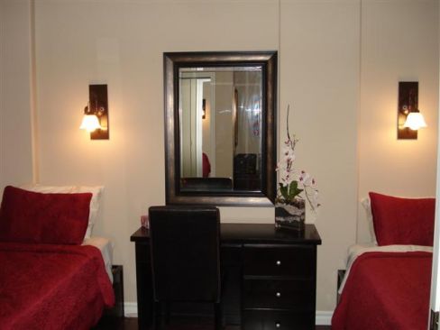 Sunset Waterfront Resort - #905 - 2 Bdrm - Kelowna