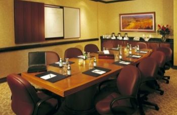 Sun Peaks Grand Hotel - Deluxe Room w/ Balcony - Sun Peaks