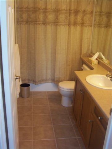Sunset Waterfront Resort - #1505 - 2 Bdrm - Kelowna