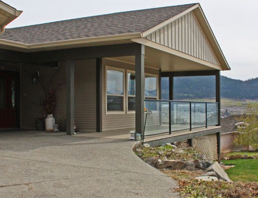 The Lakeridge Home - 3 Bdrm - Vernon