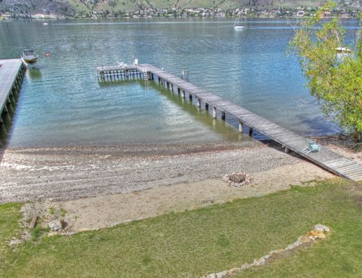 Sandy Shores Lakehouse - 3 Bdrm HT - Vernon