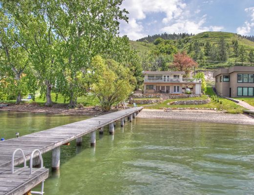 Sandy Shores Lakehouse - 3 Bdrm HT - Vernon