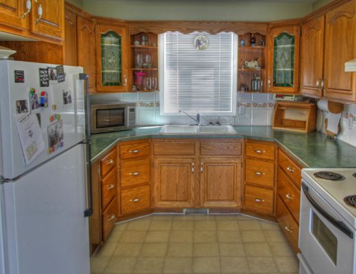 Ginger Lake House - 4 Bdrm HT - Vernon