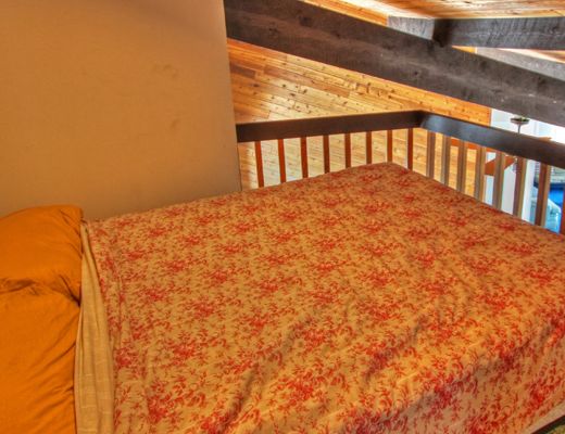 Waterfront Paradise - 3 Bdrm + Loft - Osoyoos