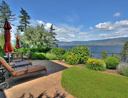 Sunset Vista - 4 Bdrm HT - Kelowna