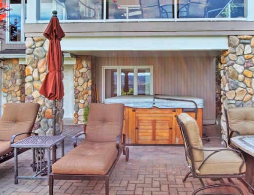 Sunset Vista - 4 Bdrm HT - Kelowna