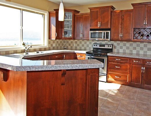 Doering House - 4 Bdrm - Kelowna