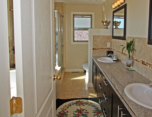 Doering House - 4 Bdrm - Kelowna