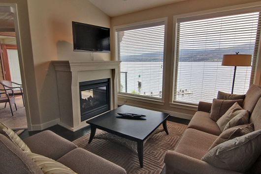 Barona Beach Lakefront Resort #7404 - 2 Bdrm (WCR) - West Kelowna