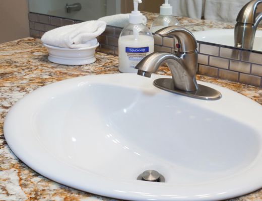 Twin Peaks - 4 Bdrm Main HT (P) - Silver Star